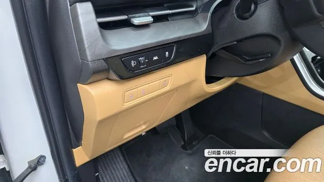 Kia Carnival 4th Gen — Фото автомобиля 24