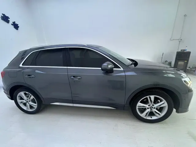 Audi Q3 — Фото автомобиля 4