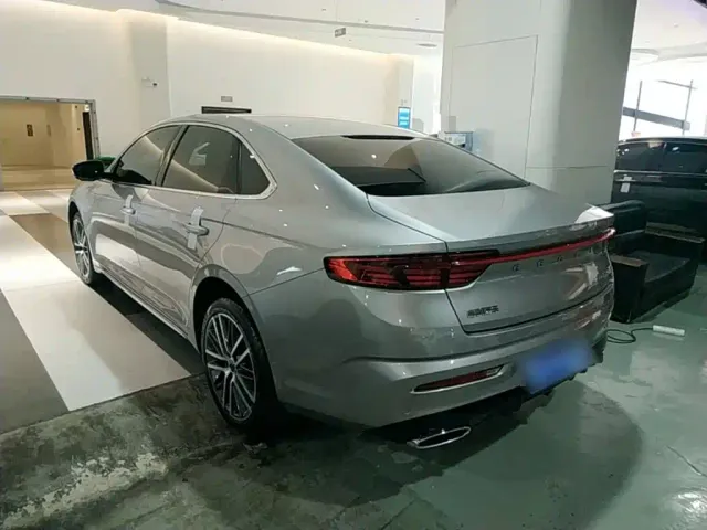 Geely Xingrui — Фото автомобиля 4
