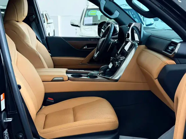 Lexus LX — Фото автомобиля 14