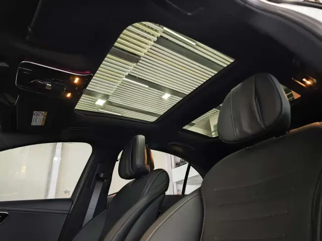 Mercedes-Benz C-Class — Фото автомобиля 13
