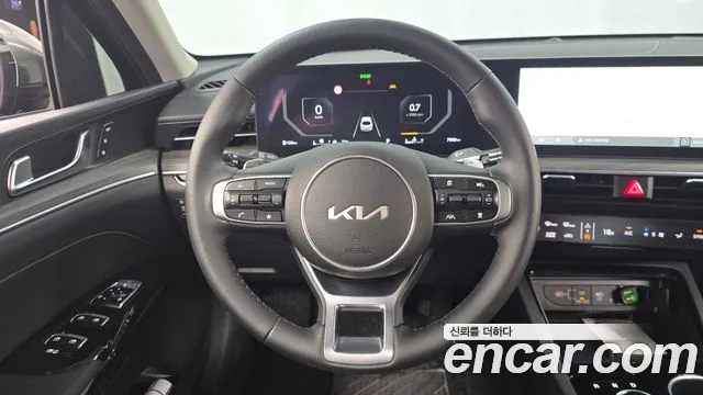 Kia K5 Generation 3 — Фото автомобиля 18