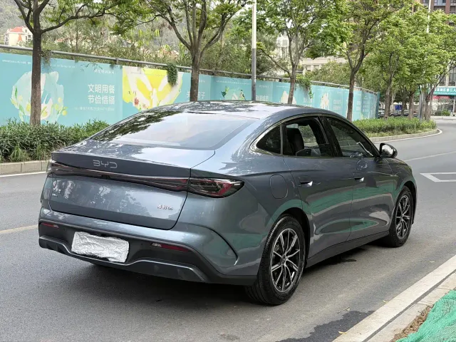 BYD Seal 06 — Фото автомобиля 7