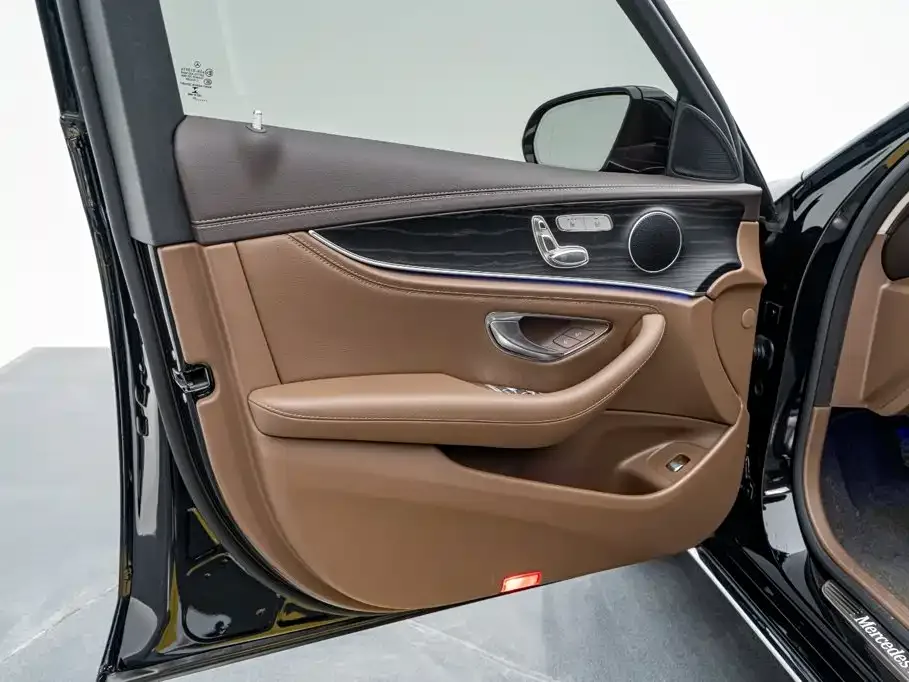 Mercedes-Benz Mercedes-Benz E-Class 2022 Facelift E 300 L Fashion Style — Фото автомобиля 16