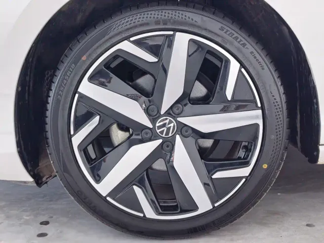 Volkswagen Lamando — Фото автомобиля 17