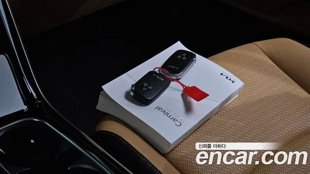 Kia Canival Carnival 4 поколение Дизель 9 мест Signature — Фото автомобиля 23