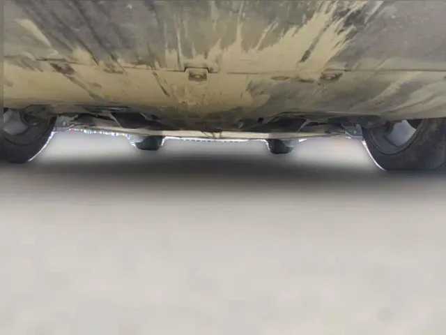 Tesla Model Y — Фото автомобиля 11