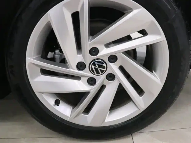 Volkswagen Lamando — Фото автомобиля 17
