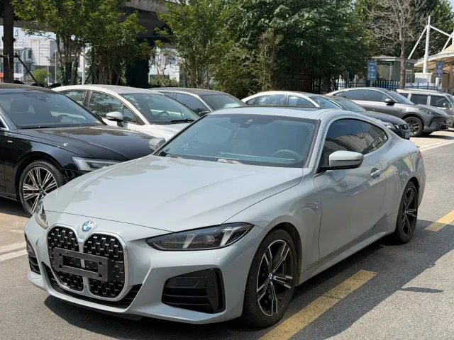 Фотография автомобиля — BMW 4 Series