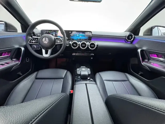 Mercedes-Benz A-Class — Фото автомобиля 6