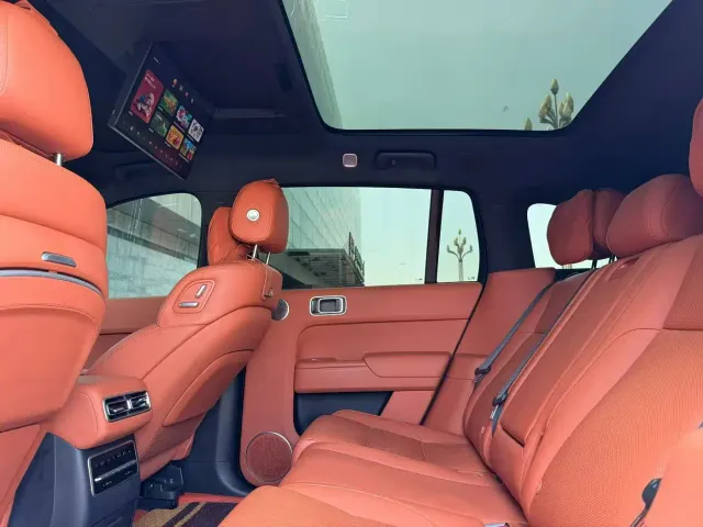 Li Auto L7 — Фото автомобиля 6
