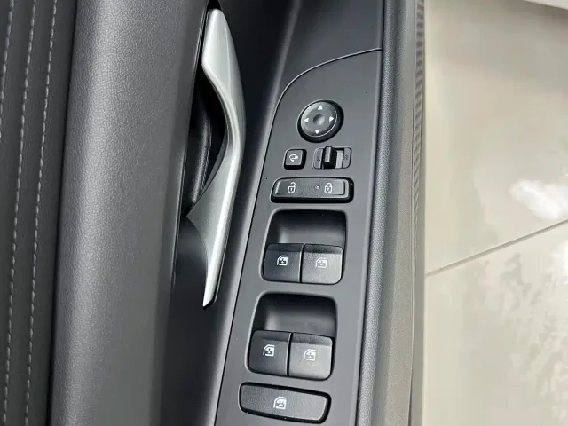 Hyundai Elantra — Фото автомобиля 9