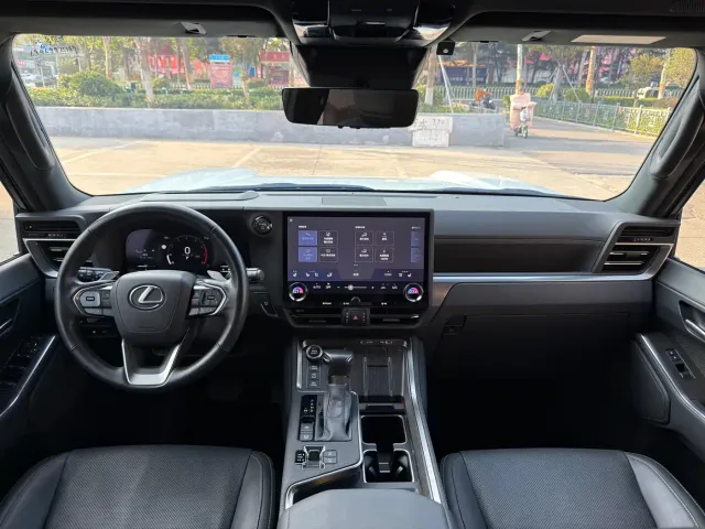 Lexus GX — Фото автомобиля 6