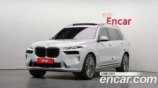 Фотография автомобиля — BMW X7 G07