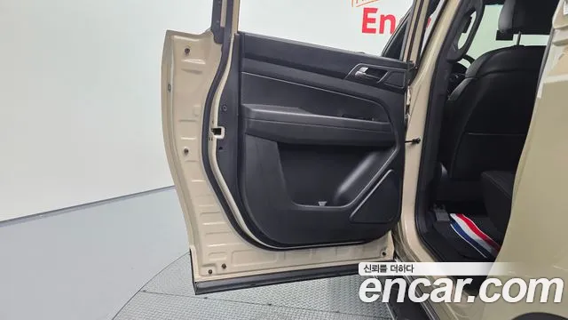 KG_Mobility_Ssangyong Rexton Новый Rexton Sport Дизель 2.2 4WD — Фото автомобиля 20