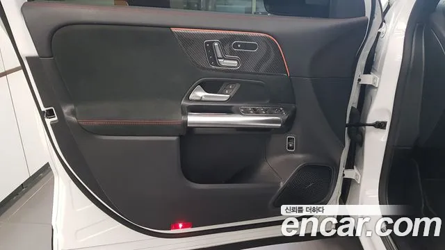 Mercedes-Benz GLA-Class H247 — Фото автомобиля 15