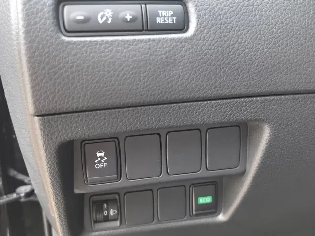 Nissan X-Trail — Фото автомобиля 16