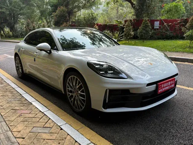 Porsche Panamera 2024 Panamera 2.9T — Фото автомобиля 3