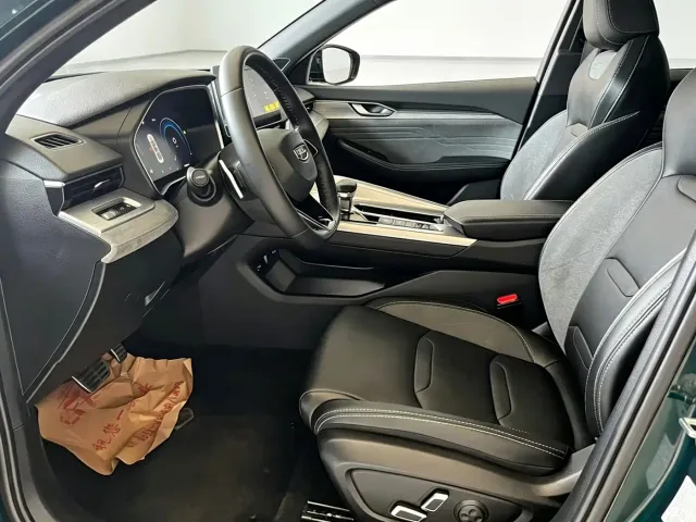 Geely Xingrui — Фото автомобиля 6
