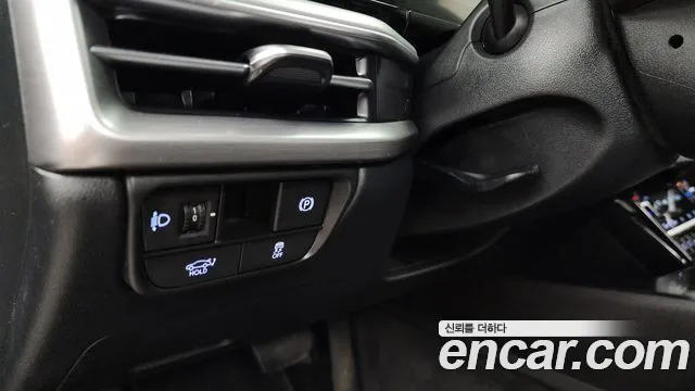 Hyundai Grandeur Grandeur (GN7) 2.5 Бензин 2WD — Фото автомобиля 16