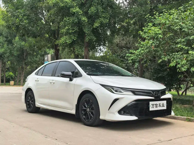 Toyota Corolla — Фото автомобиля 3
