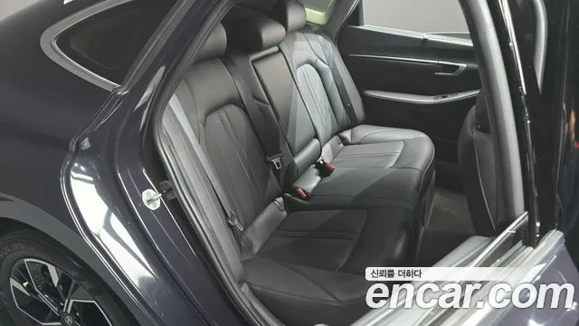 Hyundai Sonata — Фото автомобиля 15
