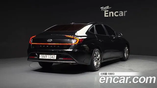 Hyundai Sonata — Фото автомобиля 2