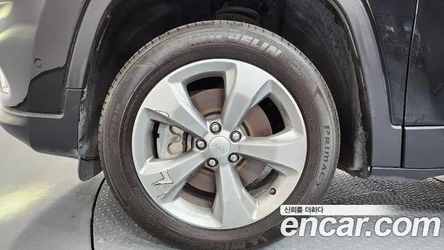 Jeep Cherokee KL — Фото автомобиля 5