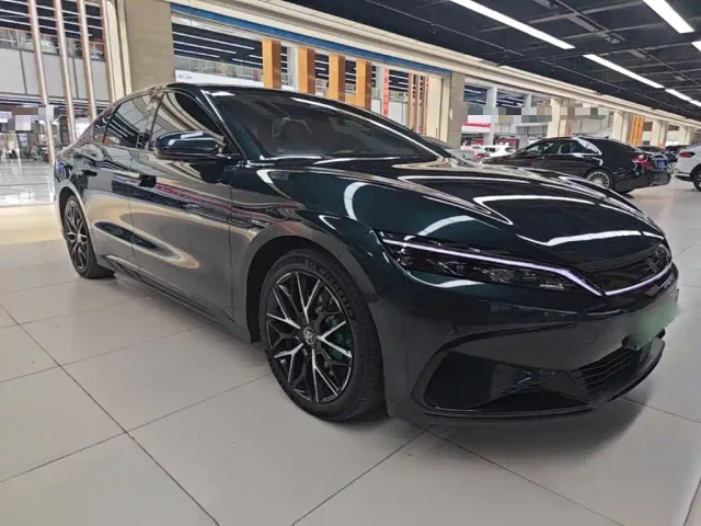 BYD Han — Фото автомобиля 3