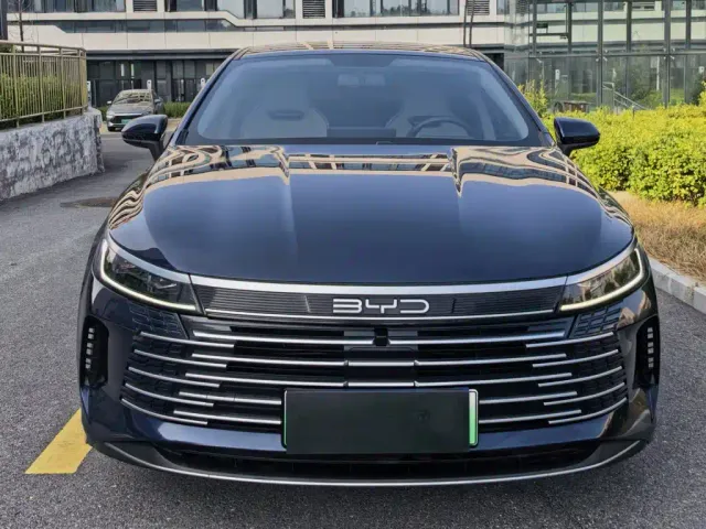 BYD Destroyer 05 — Фото автомобиля 3