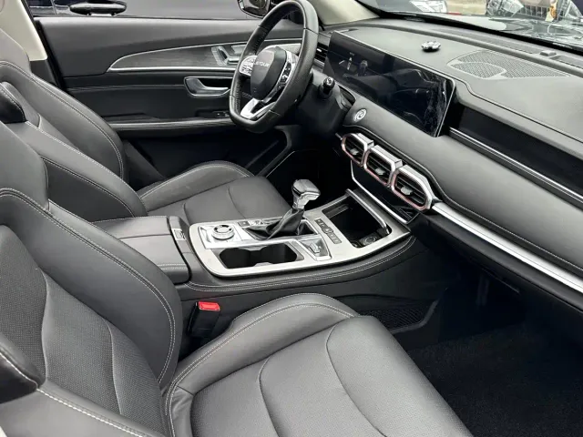 Jetour X70 Plus — Фото автомобиля 7