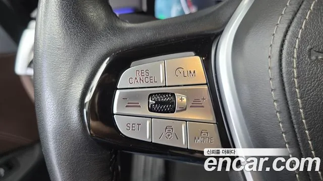 BMW 5-Series 5 серия (G30) 523d xDrive Luxury — Фото автомобиля 16