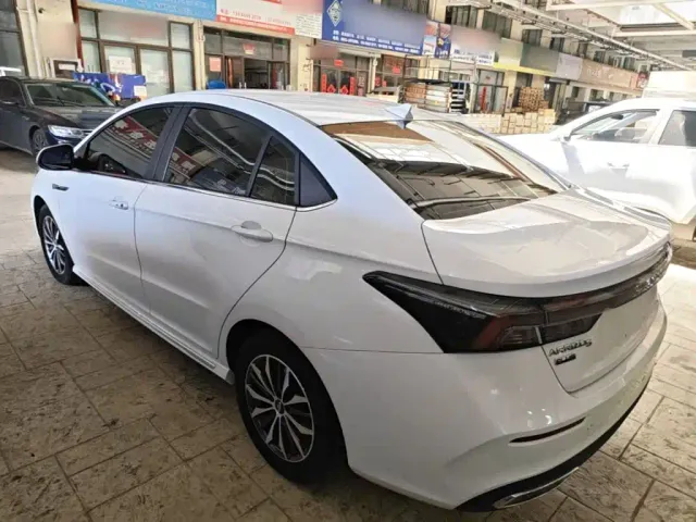 Chery Arrizo 5 PLUS — Фото автомобиля 4