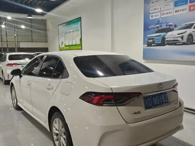 Toyota Corolla — Фото автомобиля 6