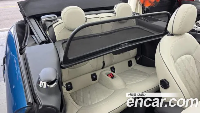 MINI Cooper Convertible — Фото автомобиля 12