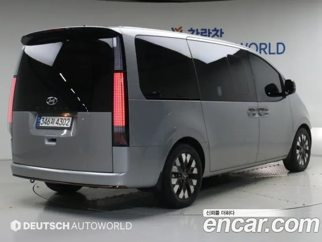 Hyundai Staria — Фото автомобиля 2