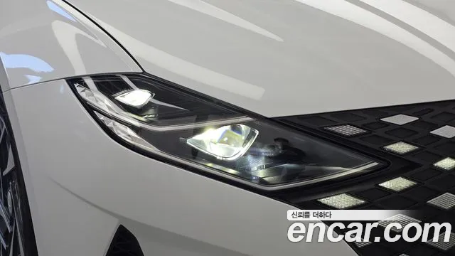 Hyundai Grandeur (New) Hybrid — Фото автомобиля 7