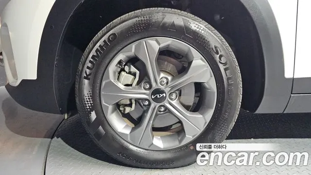 Kia Seltos New — Фото автомобиля 5