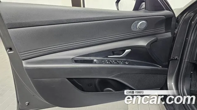 Hyundai Avante CN7 — Фото автомобиля 13