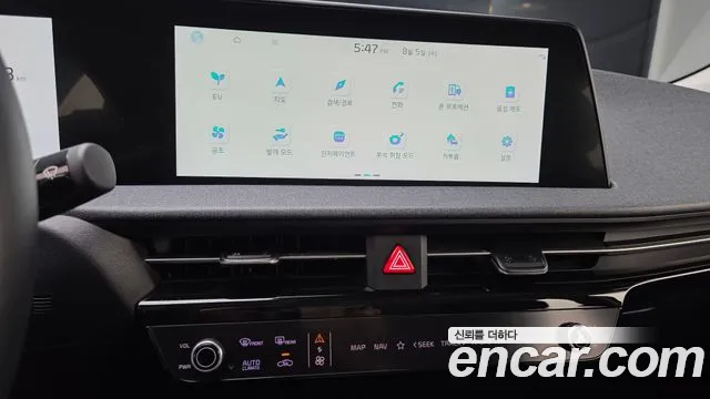 Kia EV6 — Фото автомобиля 11