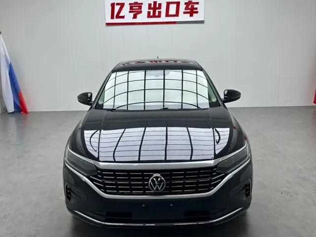 Volkswagen Passat — Фото автомобиля 2