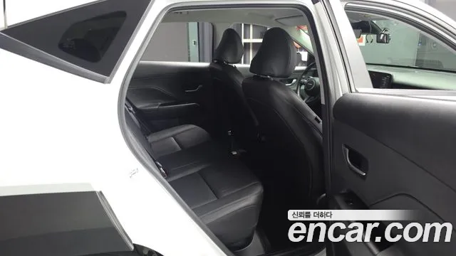 Hyundai Kona SX2 — Фото автомобиля 11