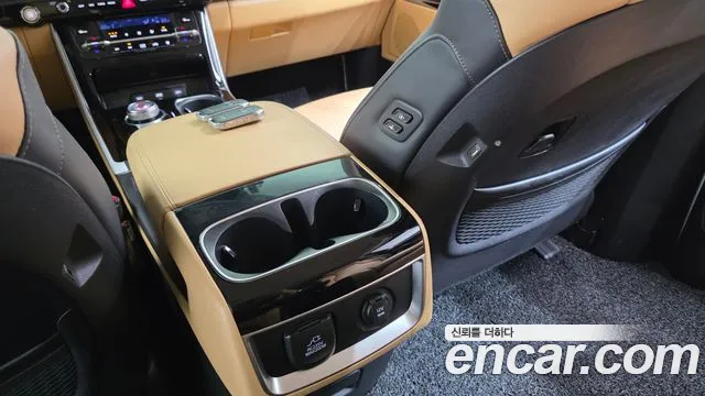Kia Carnival 4th Gen — Фото автомобиля 25