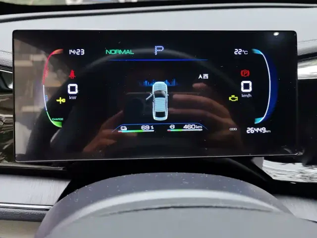 BYD Qin PLUS — Фото автомобиля 14