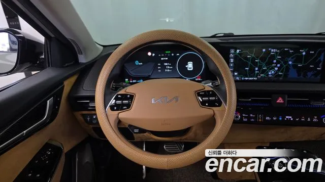 Kia EV6 — Фото автомобиля 19