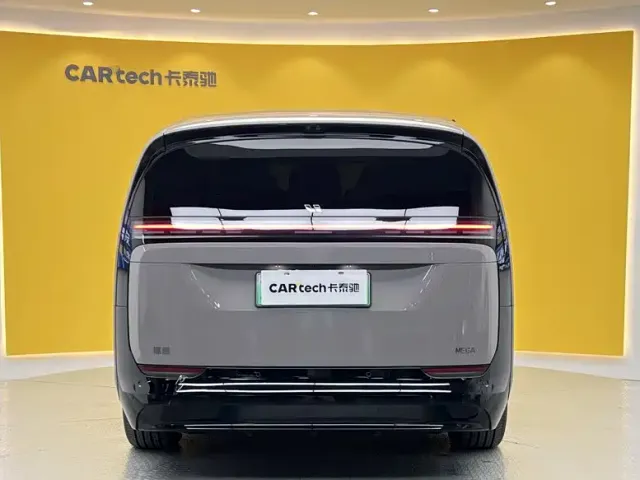 Li Auto MEGA — Фото автомобиля 4