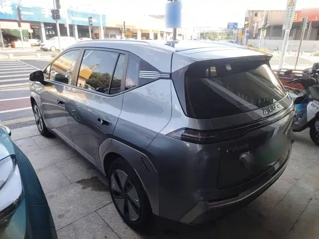 GAC Aion Y — Фото автомобиля 4