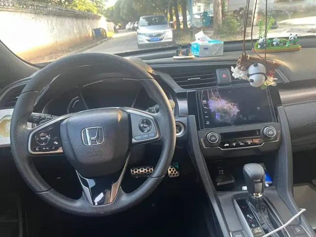 Honda Civic — Фото автомобиля 5