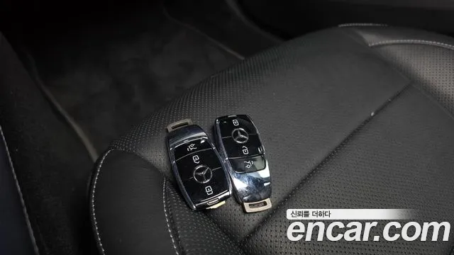 Mercedes-Benz E-Class W213 — Фото автомобиля 21