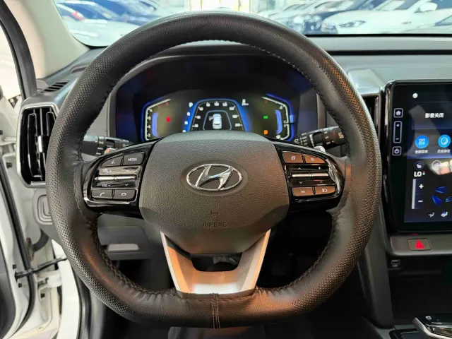 Hyundai ix35 — Фото автомобиля 11
